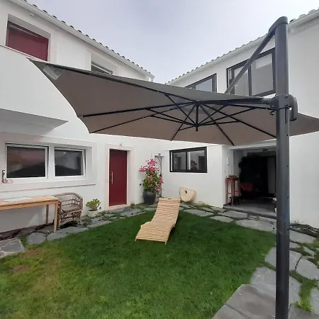 Covil'S Haus Apartment Peniche Exterior photo